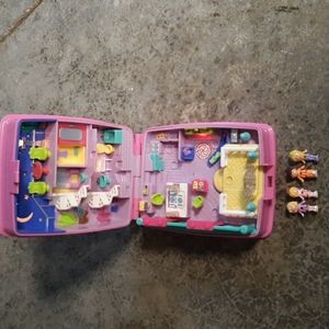 Bluebird vintage polly pocket compact house